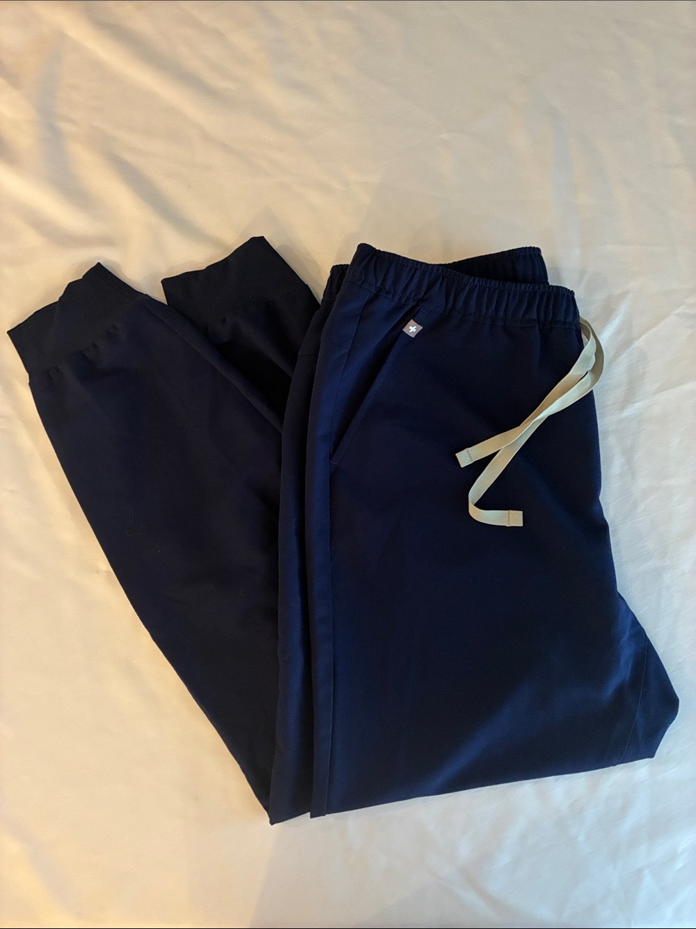 Men’s Figs Jogger Pants with Cream Tie